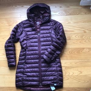 REI Burgandy Lightweight Parka